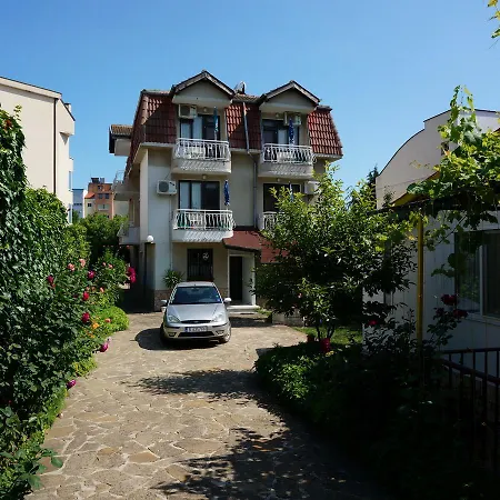 Kosara Guest house Saints Constantine and Helena