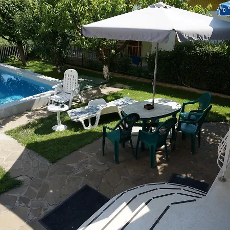 Guest house Kosara Saints Constantine and Helena
