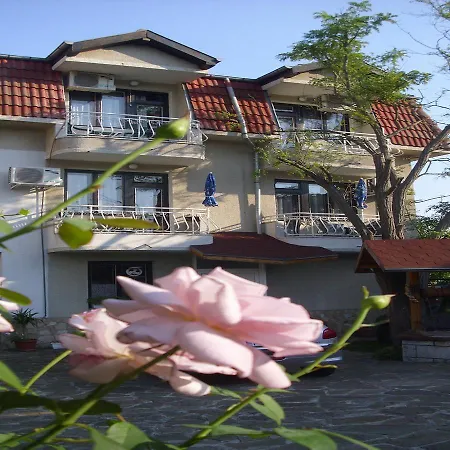 Kosara Guest house