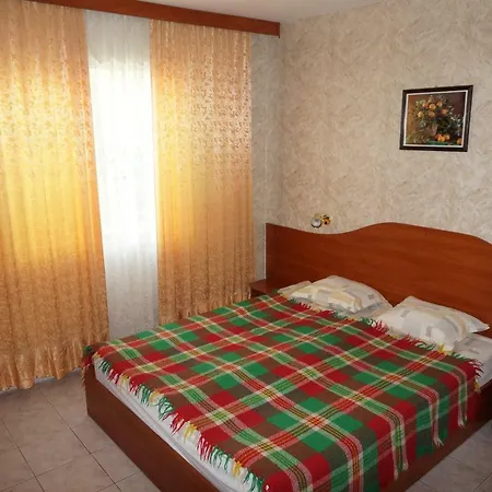 Kosara Guest house *